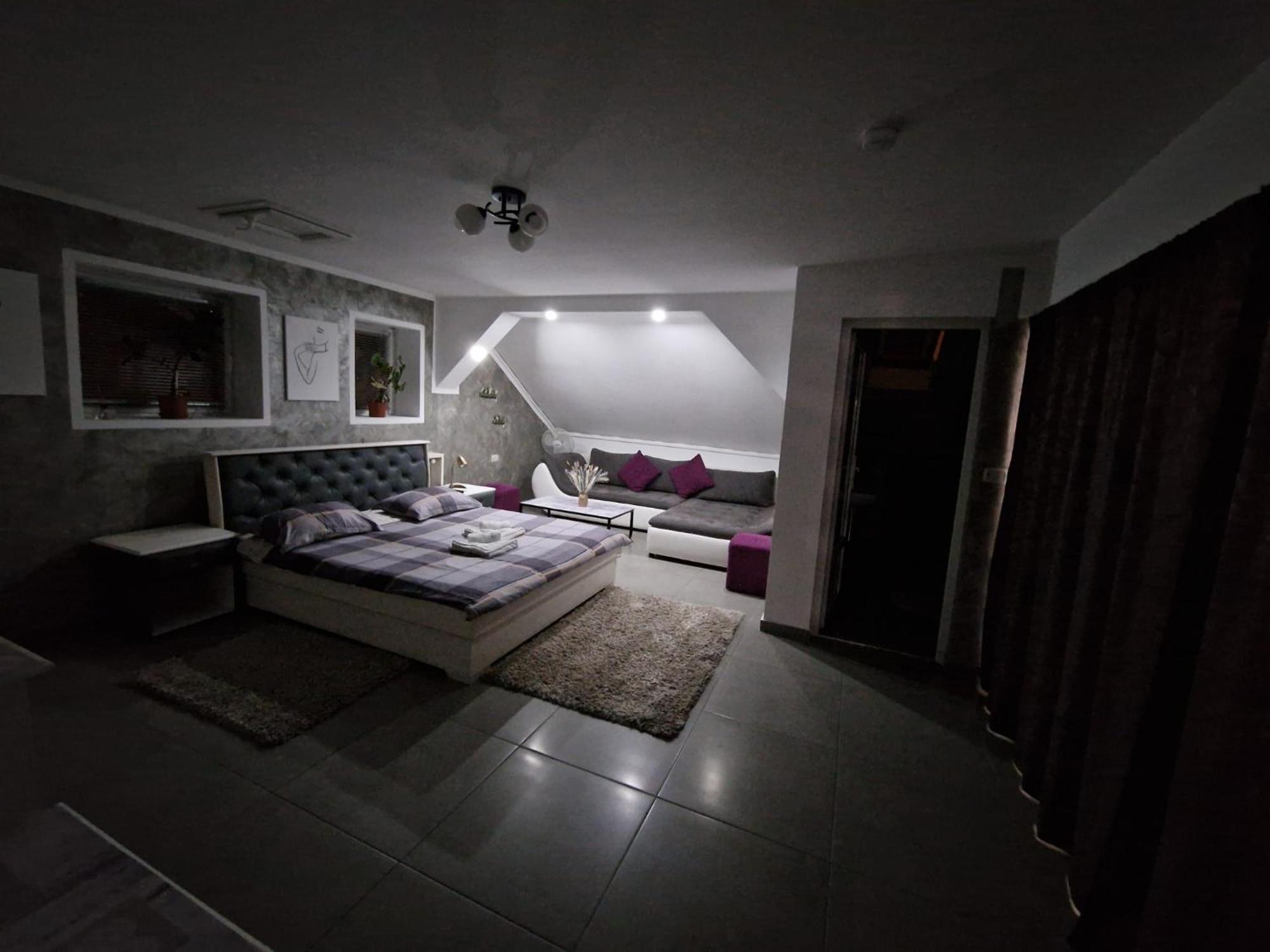 Cazare Moldi - Regim Hotelier Câmpulung Moldovenesc エクステリア 写真