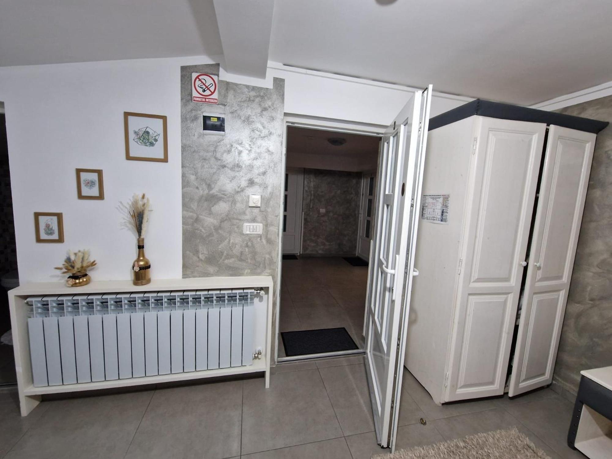 Cazare Moldi - Regim Hotelier Câmpulung Moldovenesc エクステリア 写真