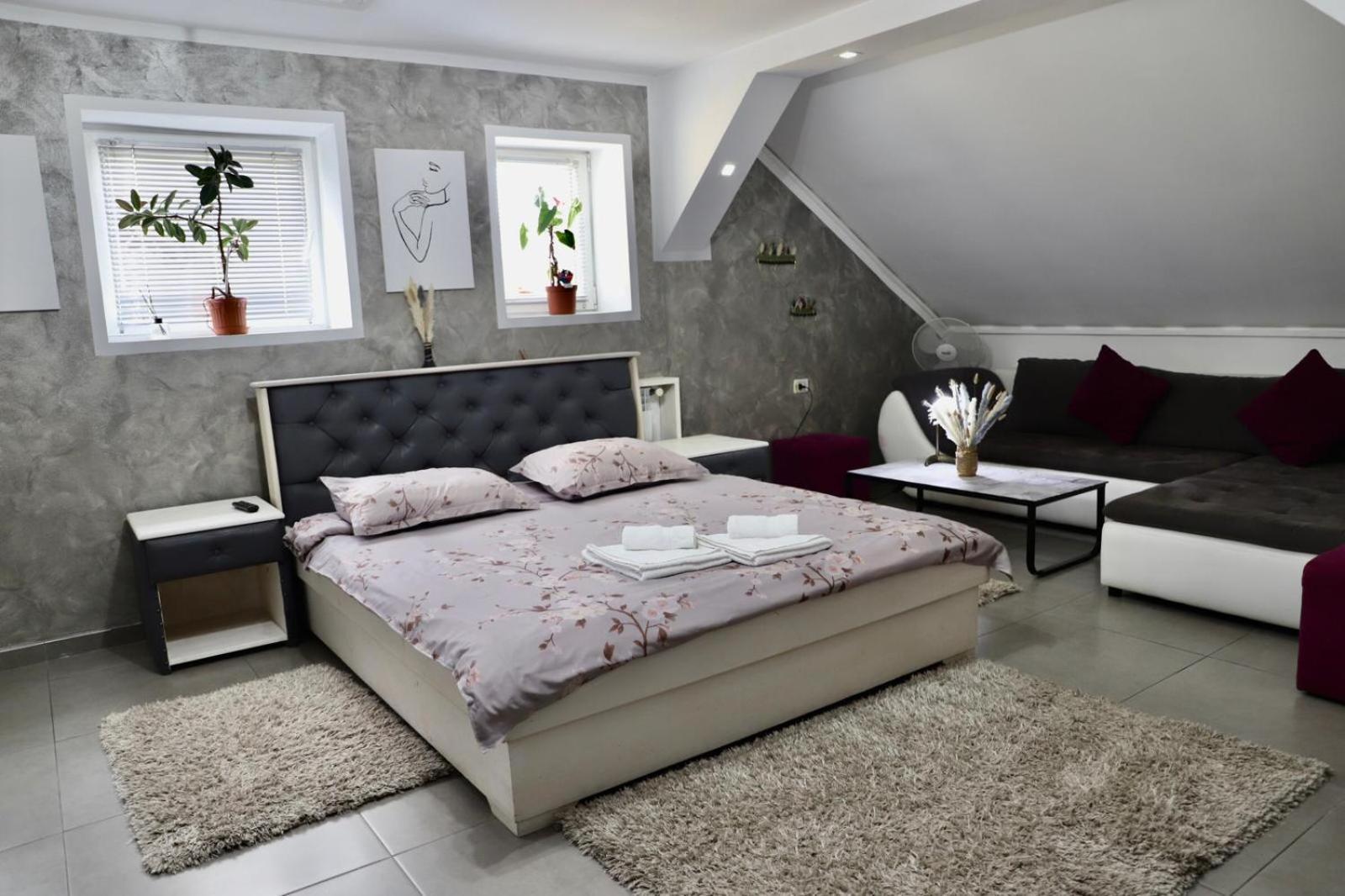 Cazare Moldi - Regim Hotelier Câmpulung Moldovenesc エクステリア 写真