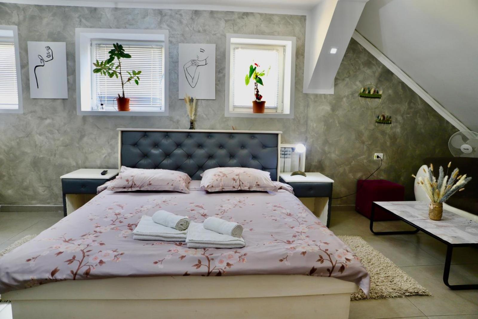 Cazare Moldi - Regim Hotelier Câmpulung Moldovenesc エクステリア 写真