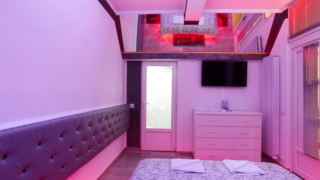 Cazare Moldi - Regim Hotelier Câmpulung Moldovenesc エクステリア 写真